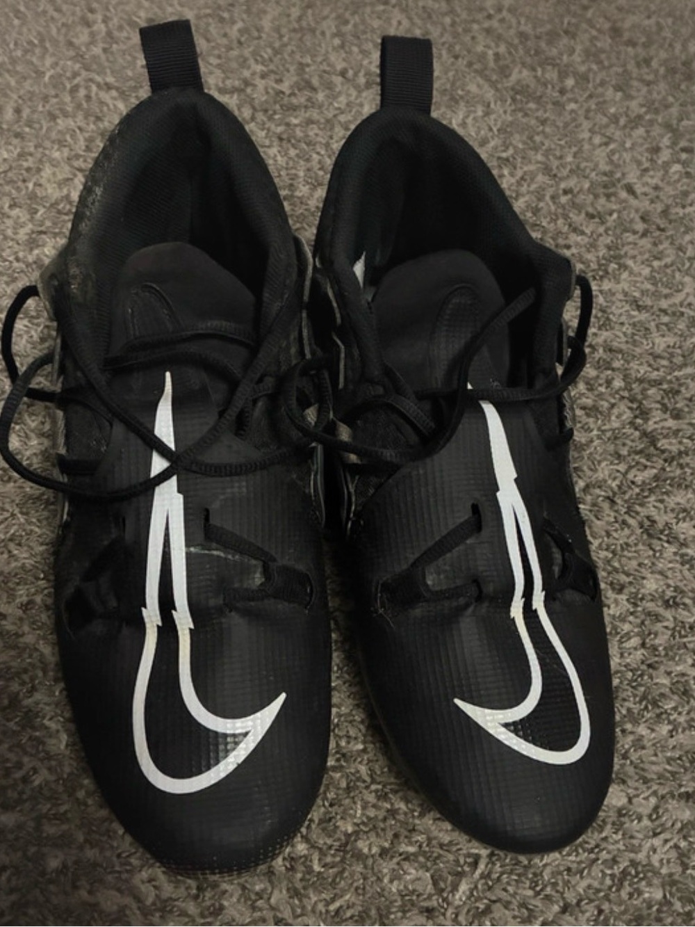 Black Men’s Athletic Shoes size 10 with White Swoosh Logo